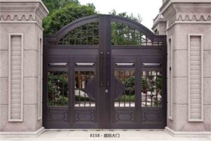 iron gate for mansion